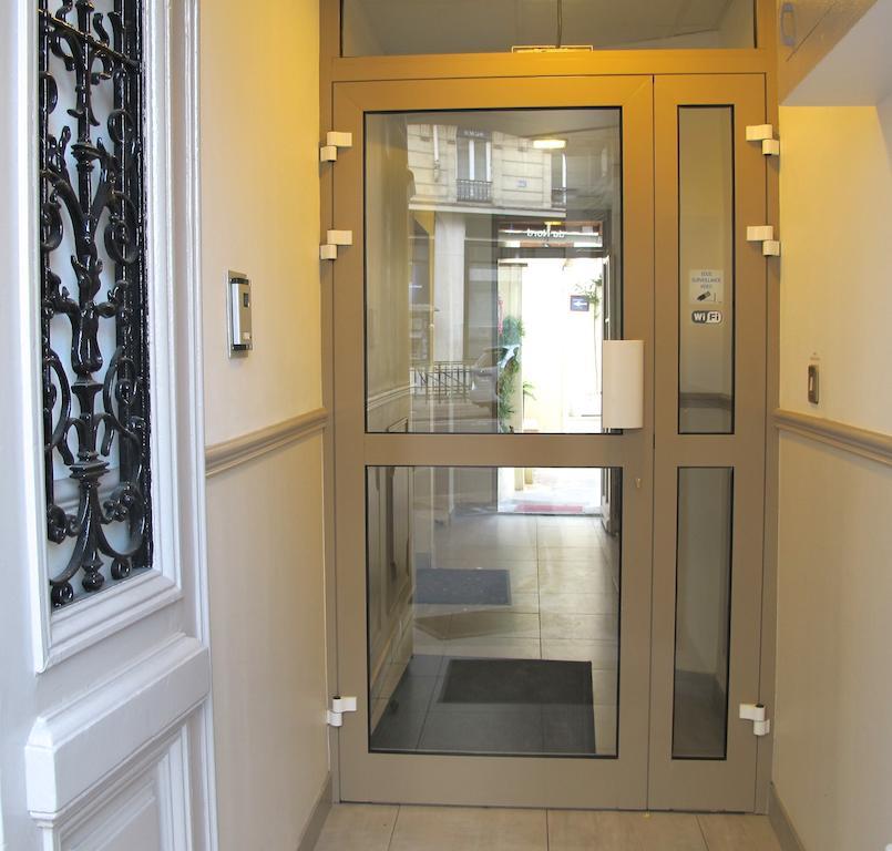 Hotel Des Pyrenees Paris Bagian luar foto